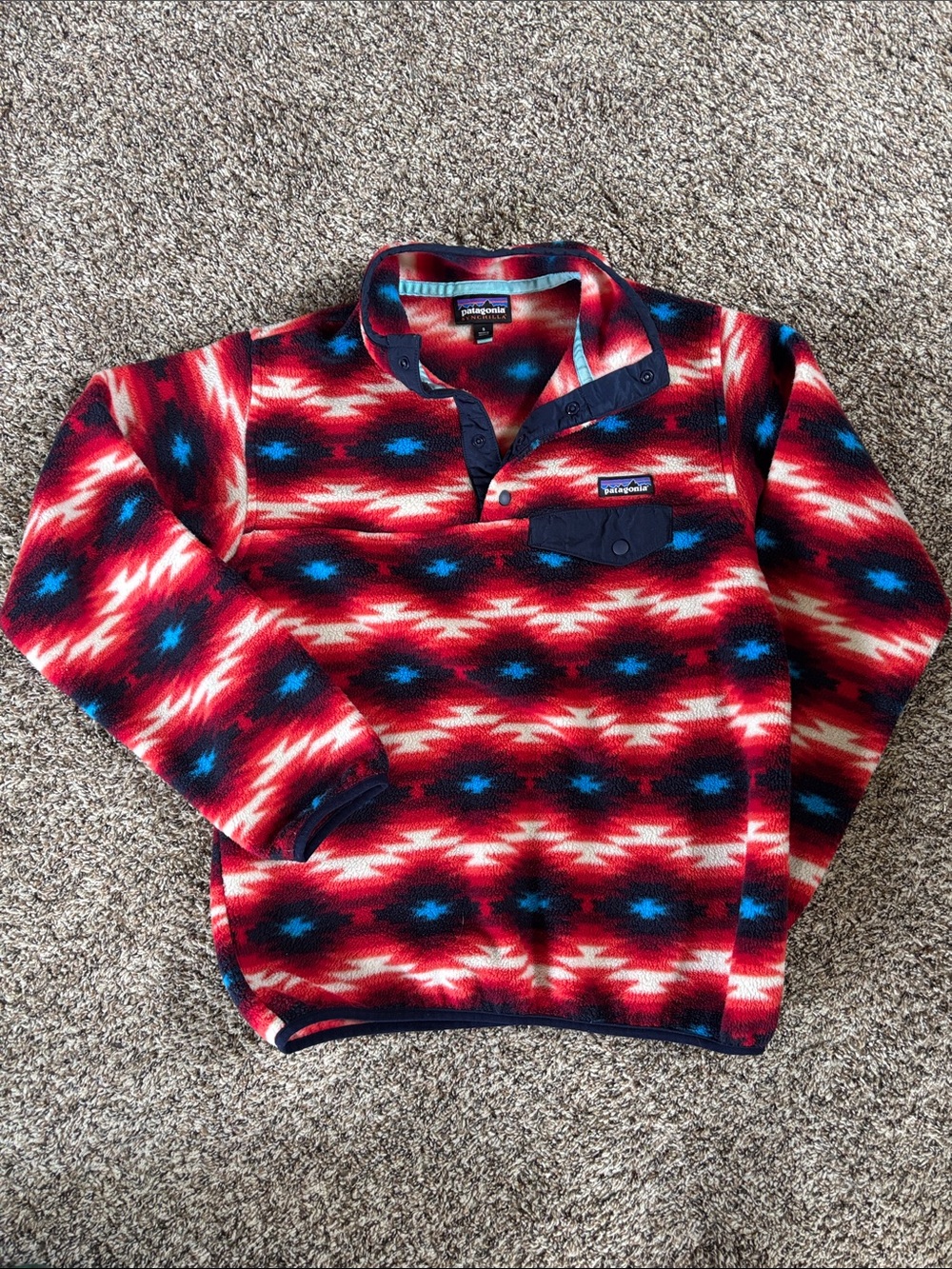 Patagonia Red, Blue & White Patterned Synchilla Snap-T Fleece Pullover
